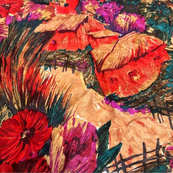 VTG Gerard L.Y Paris Women’s Scarf Shawl Black Floral Scenic Square hand rolled - Picture 4 of 6